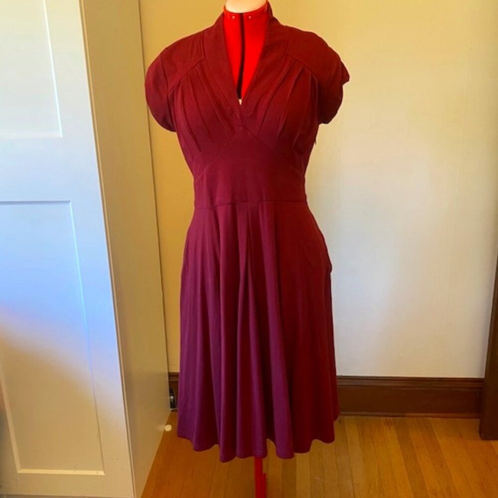 Burgundy eShakti short sleeve dress size 16 (never been worn)